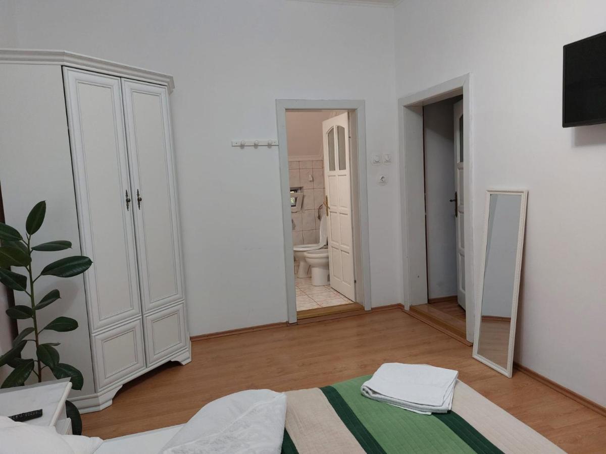 Valiapart Oradea Ngoại thất bức ảnh